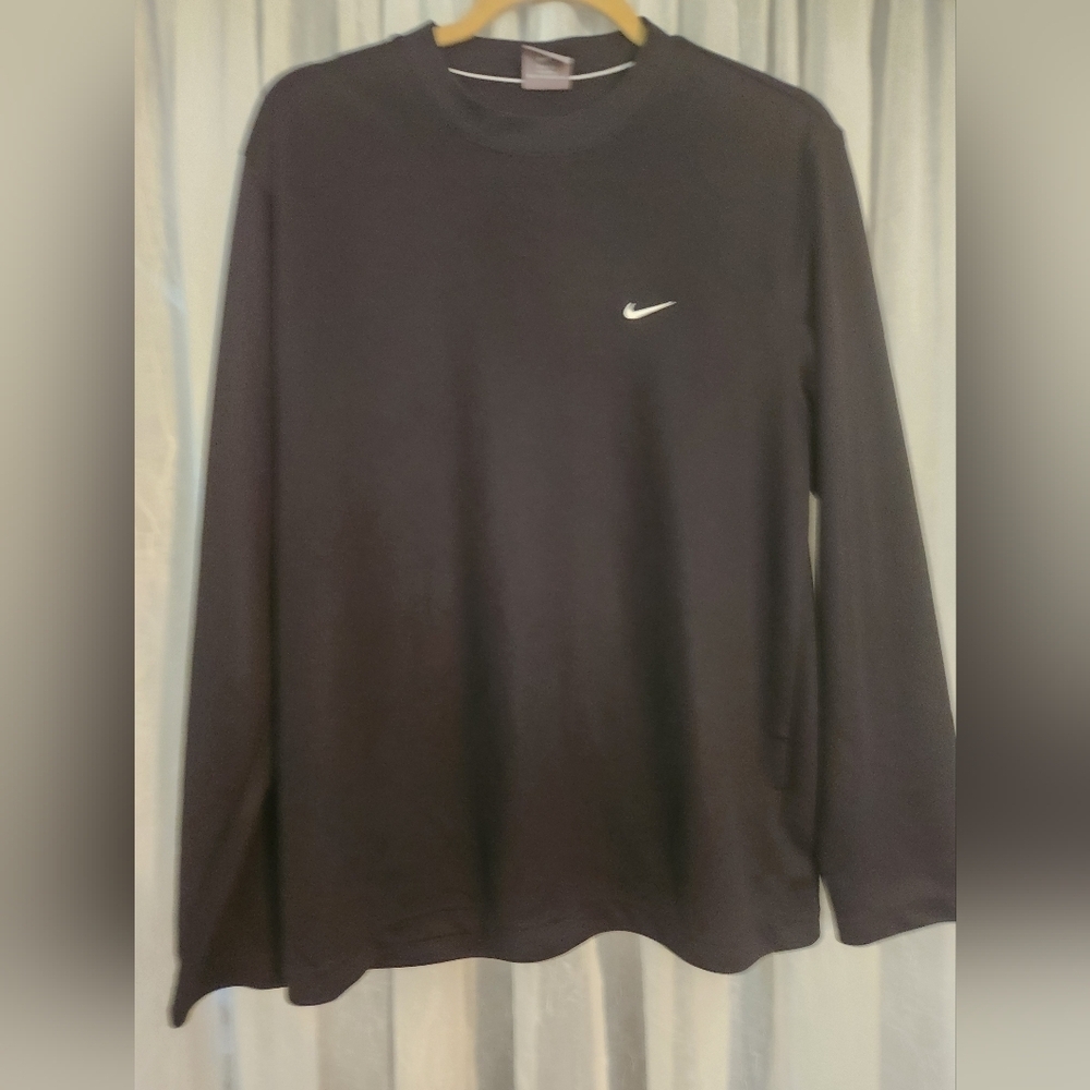 EUC Nike Men's Black Long Sleeve Shirt, Size M